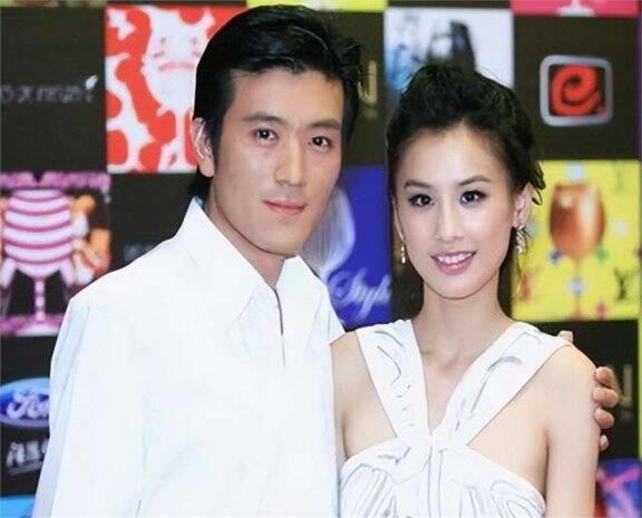 杨子直播求婚遭黄圣依怒斥背后的故事与启示