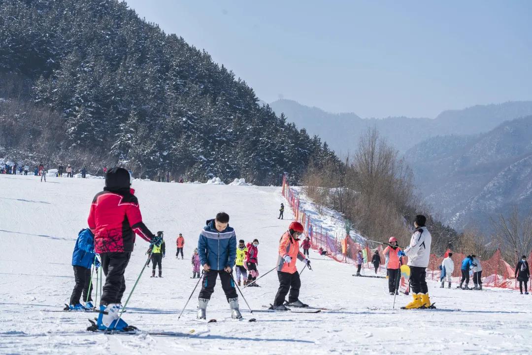 中国冰雪热潮席卷全国